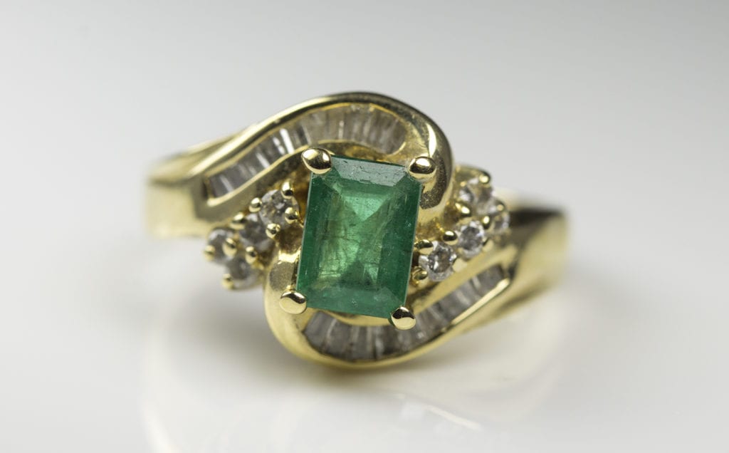 14k Yellow Gold Emerald Cut Emerald Ring w/ Round Melee Diamonds