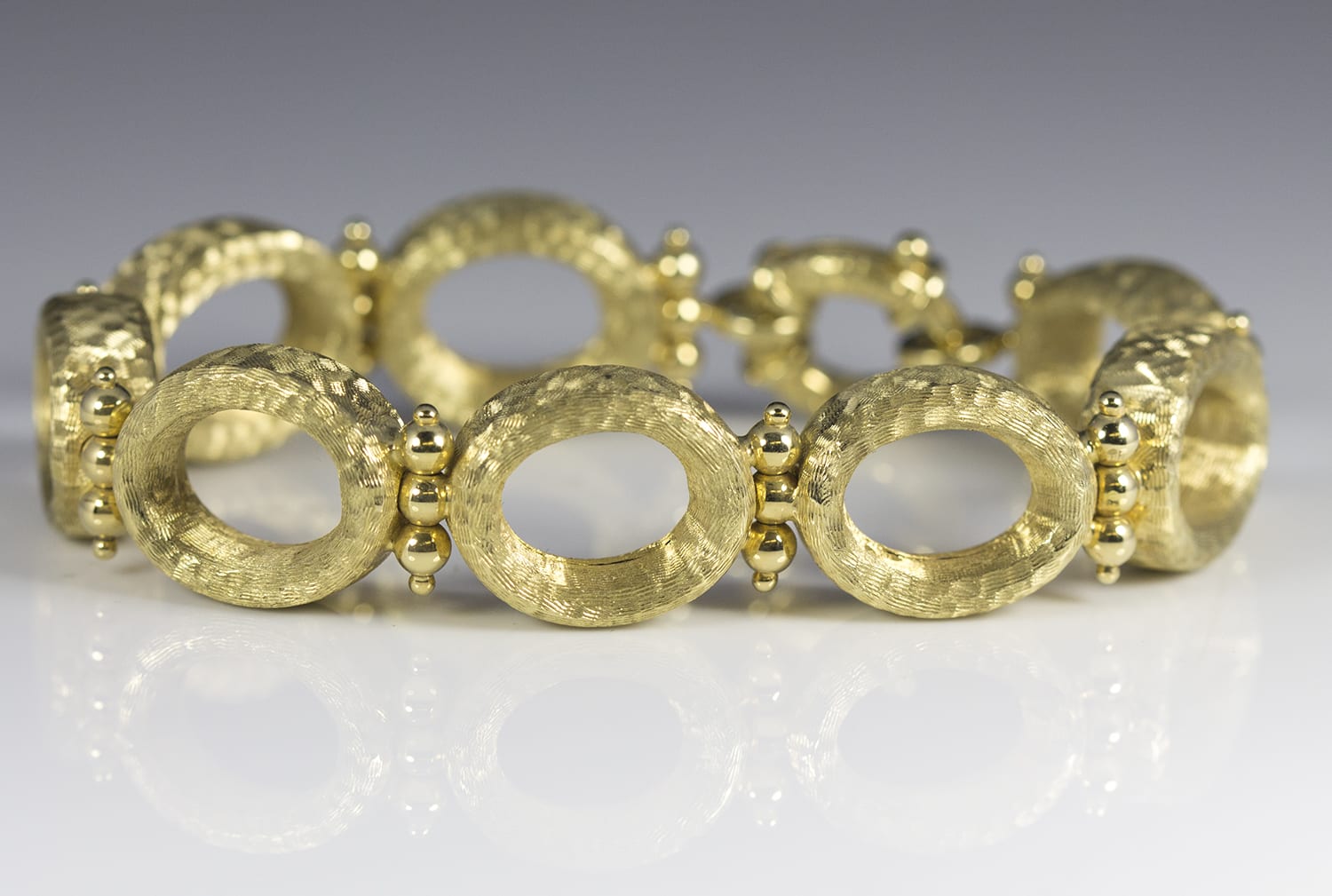 Large Oval Cable Chain Bracelet 7 inch in 14K Yellow Gold - M. Flynn